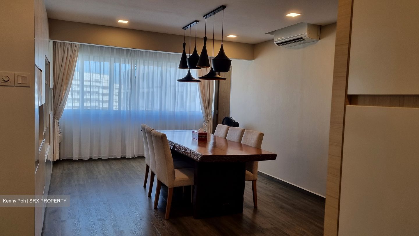 Blk 495E Tampines Street 43 (Tampines), HDB Executive #320491101